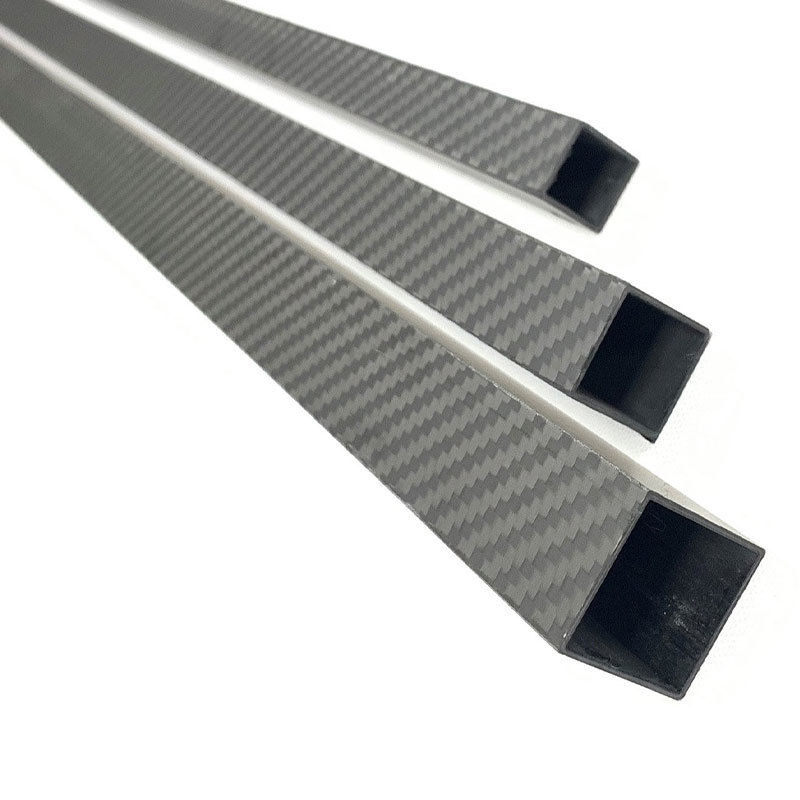 Square carbon fiber tube, outer (20x20 mm.) - inner (18x18mm.) - Length 1000 mm.